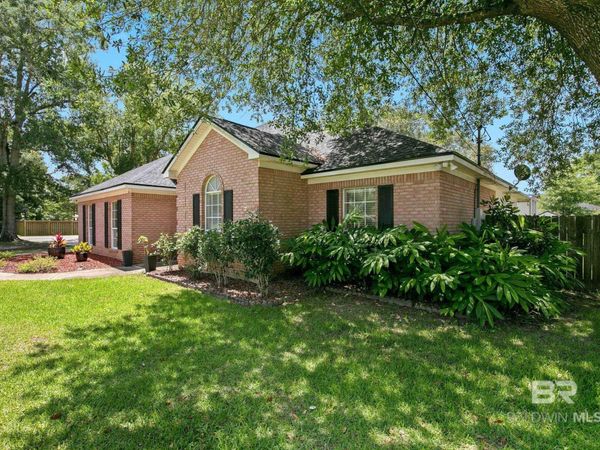 520 Juniper Pl Drive, Foley, AL 36535