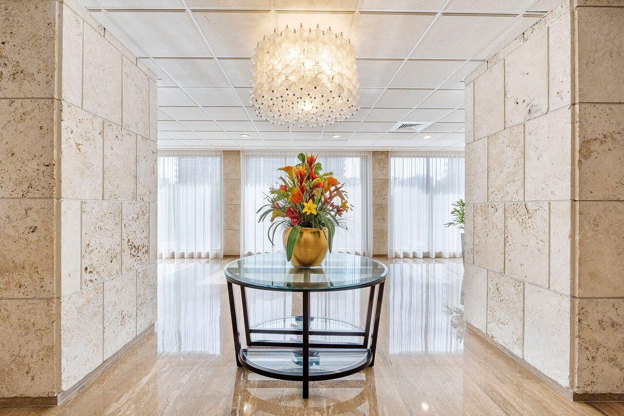 1985 S Ocean Drive, Unit 17d, Hallandale Beach, FL 33009 Photo