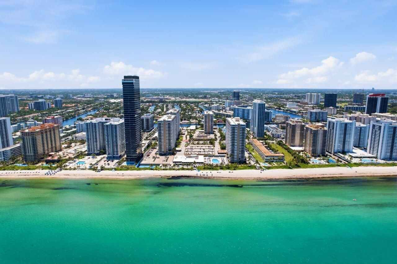1985 S Ocean Drive, Unit 17d, Hallandale Beach, FL 33009 Photo
