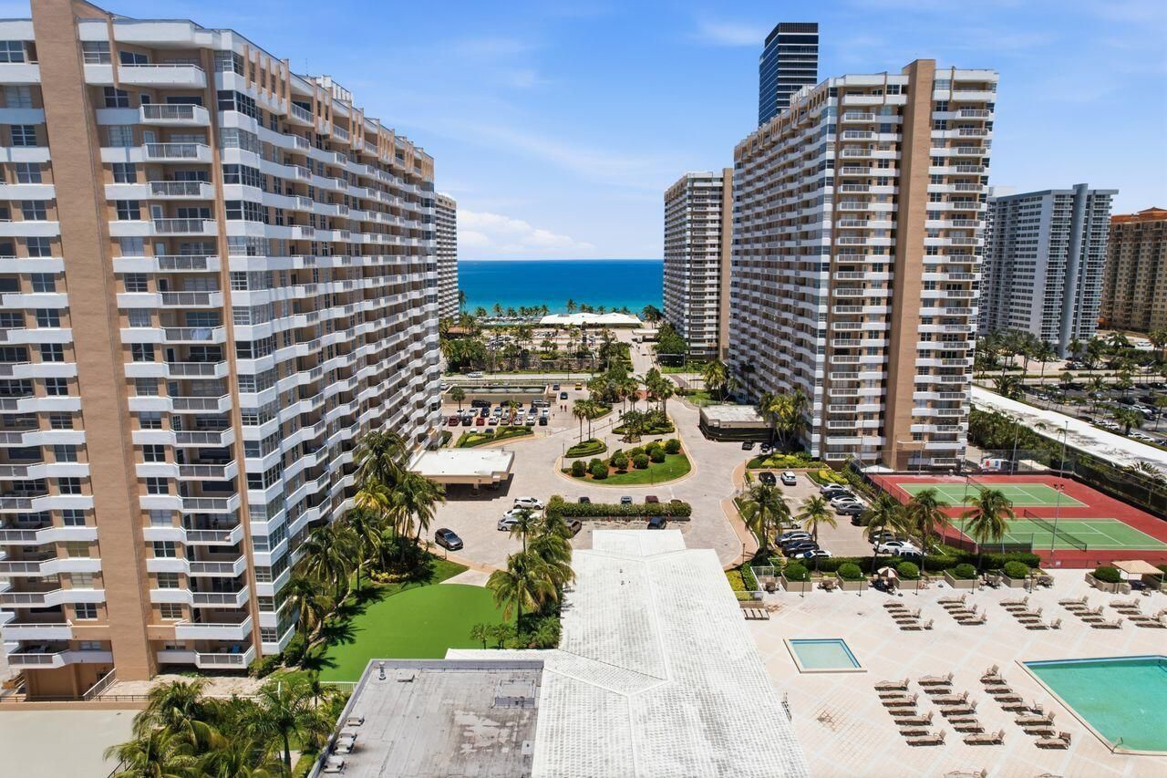 1985 S Ocean Drive, Unit 17d, Hallandale Beach, FL 33009 Photo