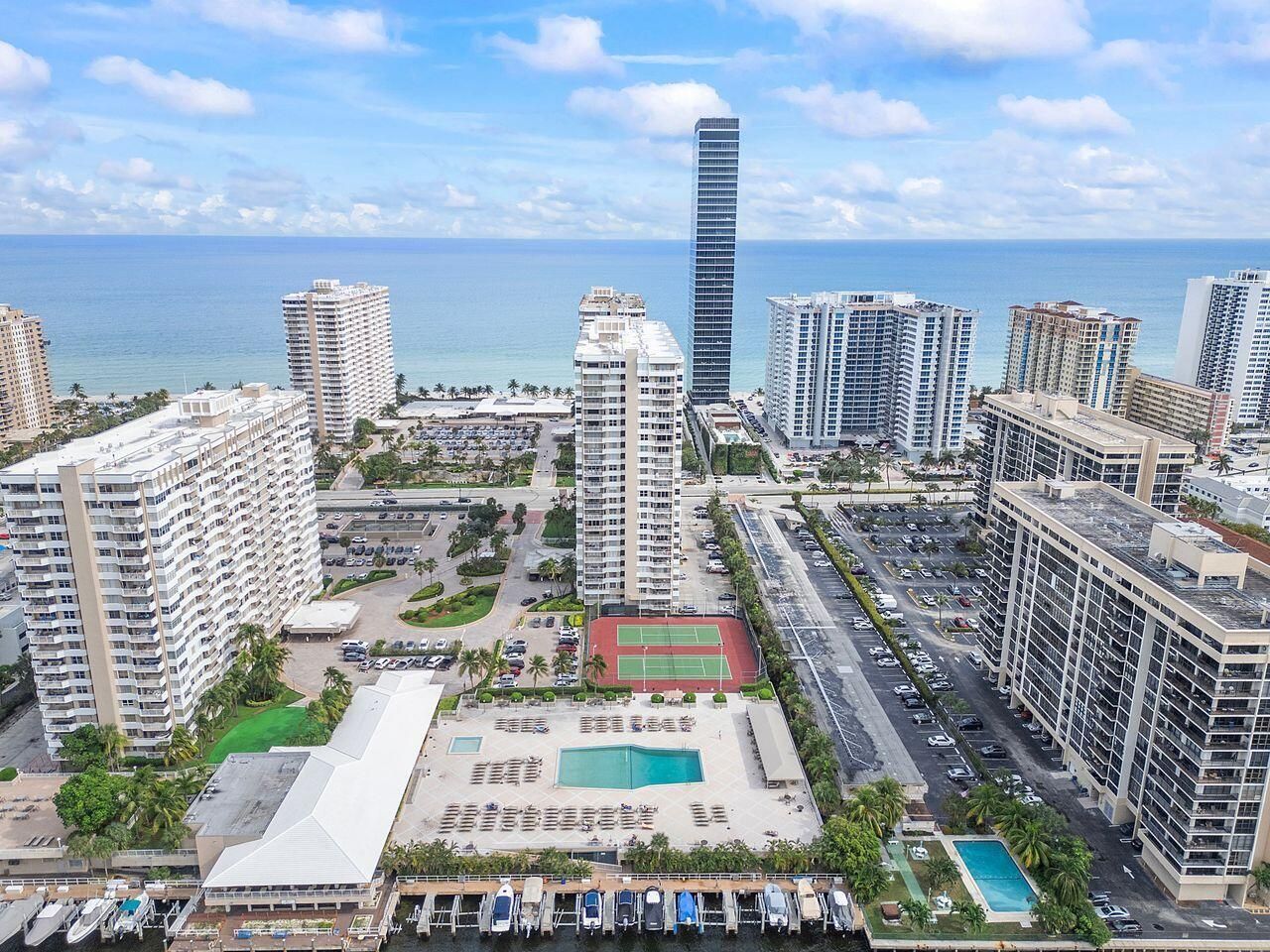 1985 S Ocean Drive, Unit 17d, Hallandale Beach, FL 33009 Photo