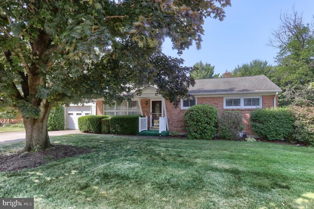 277 S 23RD STREET, LEBANON, PA 17042