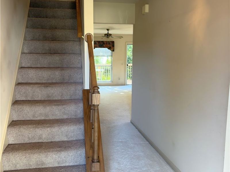 3375 Ash Lane, Cuyahoga Falls, OH 44223 Photo 3