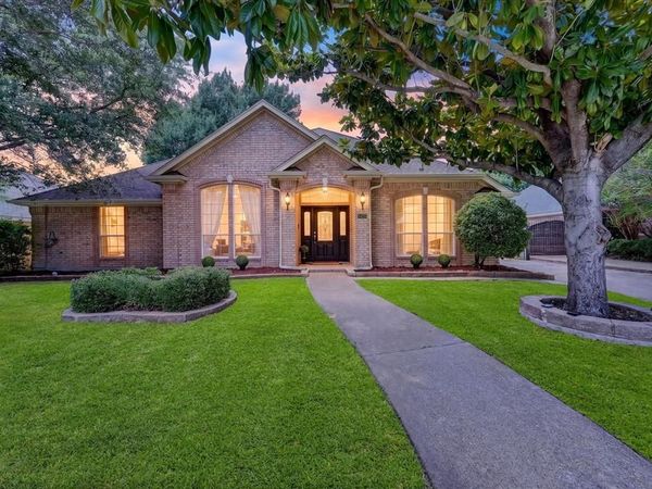 5426 Emerald Park Boulevard, Arlington, TX 76017