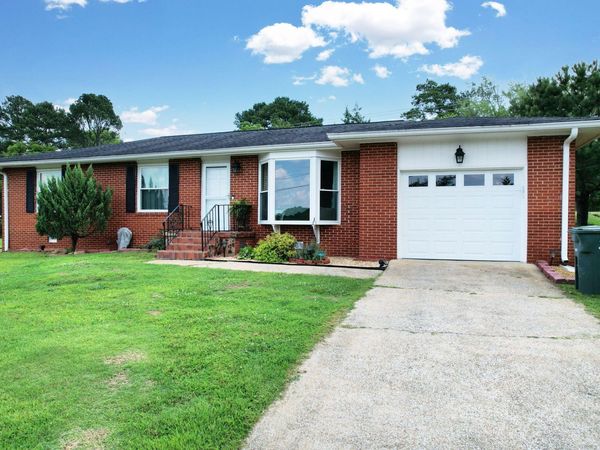 4906 Adelia Drive, Chattanooga, TN 37416