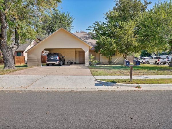 818 Sahara Ave, Unit B, Austin, TX 78745
