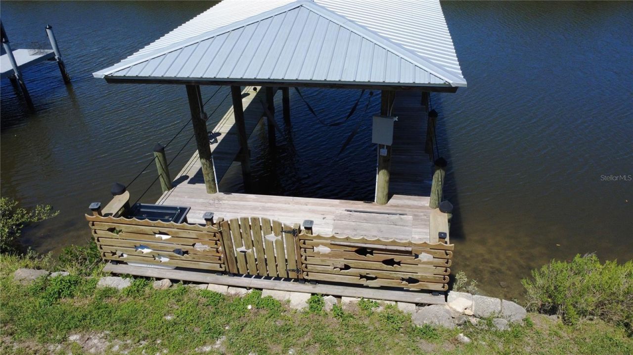 622 N Riverside Drive , New Smyrna Beach, FL 32168 Photo