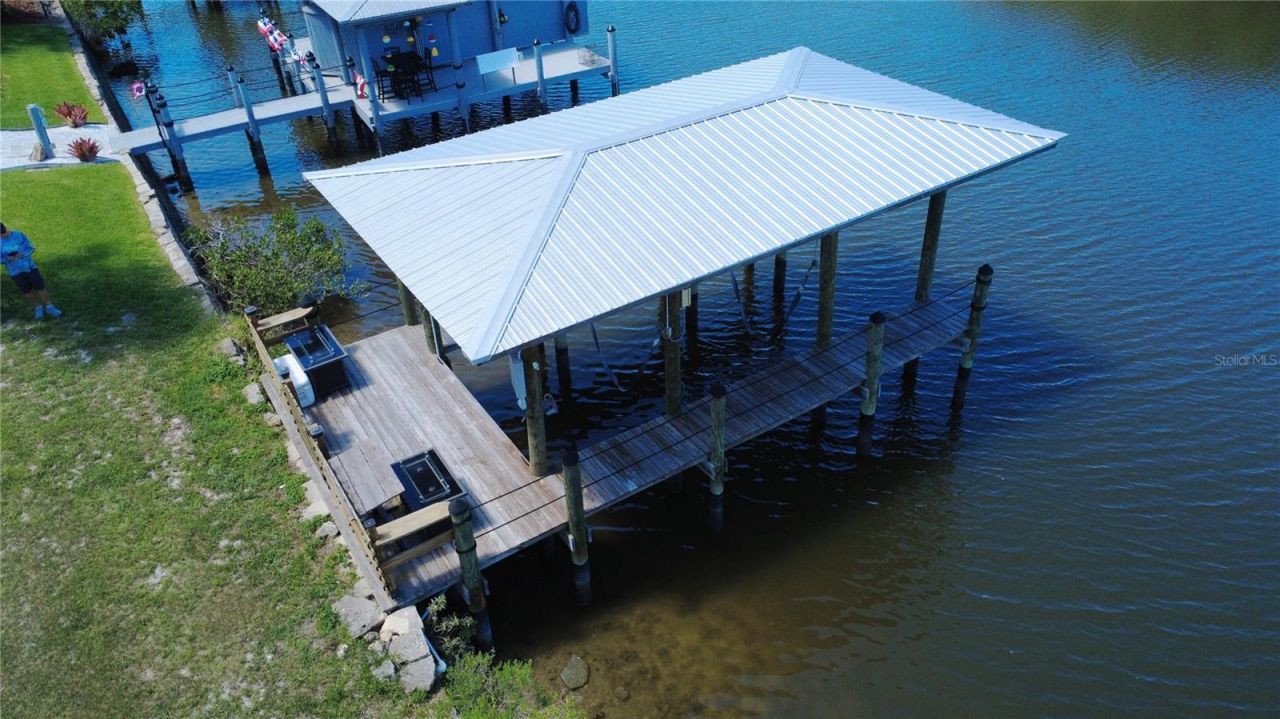 622 N Riverside Drive , New Smyrna Beach, FL 32168 Photo