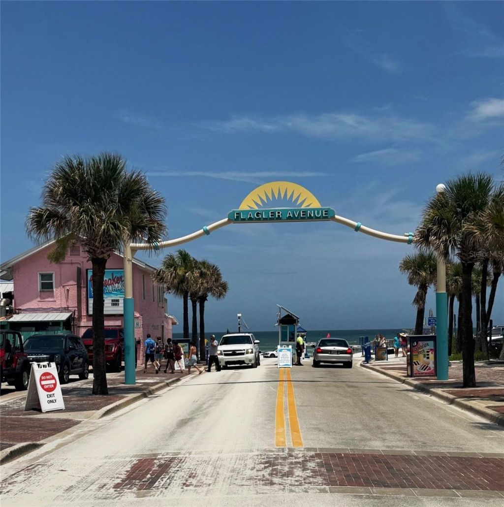 622 N Riverside Drive , New Smyrna Beach, FL 32168 Photo
