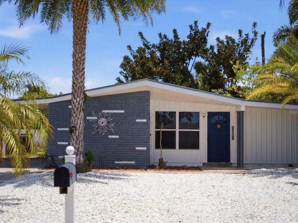 2316 HOLYOKE AVENUE , BRADENTON, FL 34207