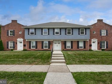443 W CARACAS AVENUE W, HERSHEY, PA 17033