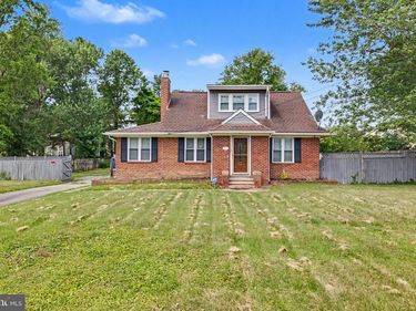 8608 WOODLAWN COURT , ALEXANDRIA, VA 22309