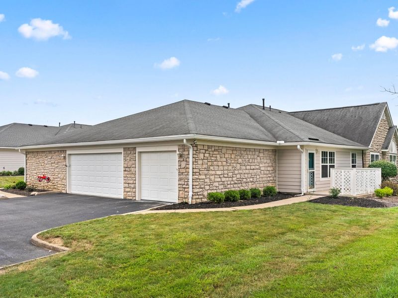 185 Groveport Pike, Unit 4C, Canal Winchester, OH 43110 Photo 3
