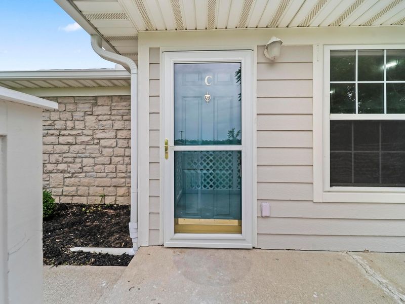 185 Groveport Pike, Unit 4C, Canal Winchester, OH 43110 Photo 7