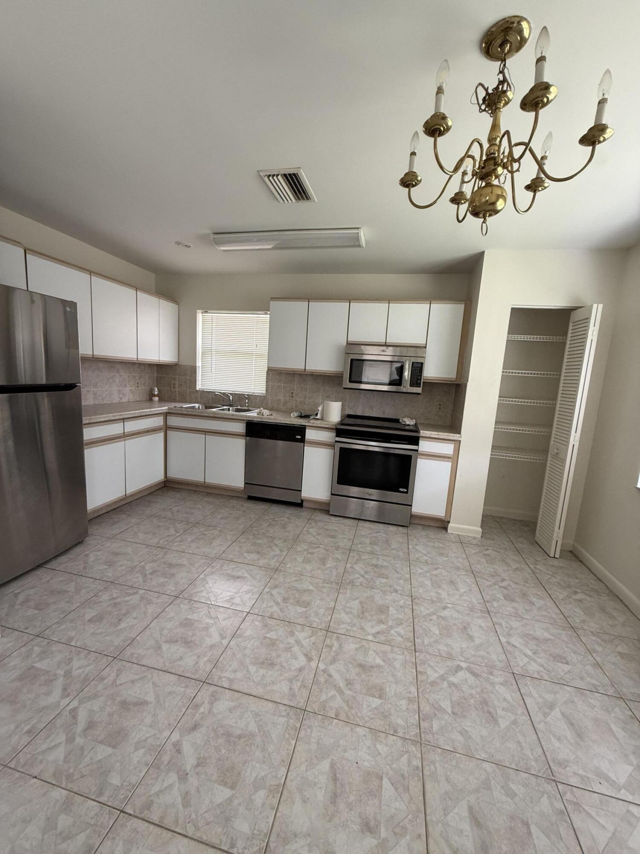 3961 Park Lane, Unit B, Palm Springs, FL 33406 Photo