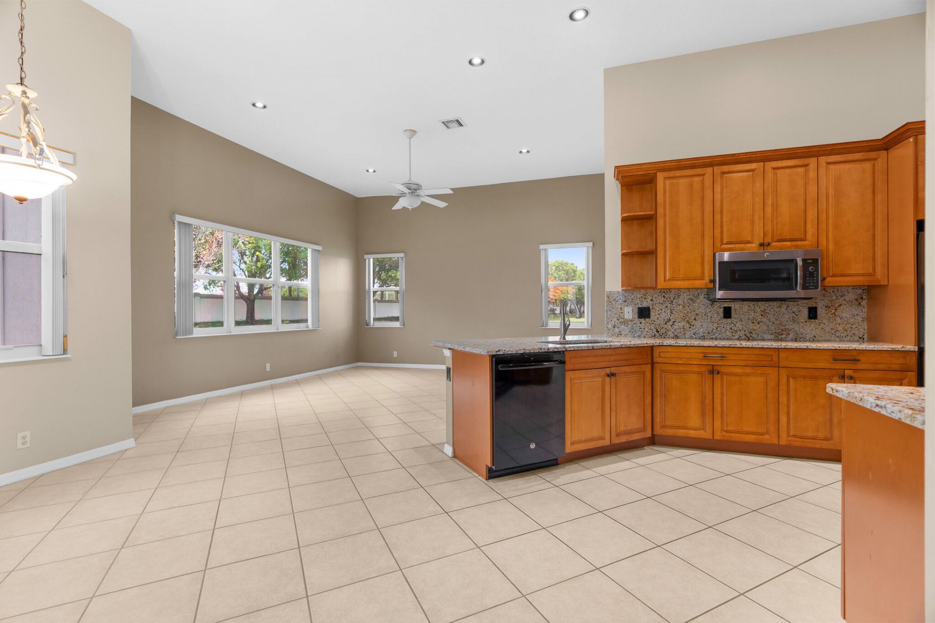 6515 Togni Street, Lake Worth, FL 33467 Photo