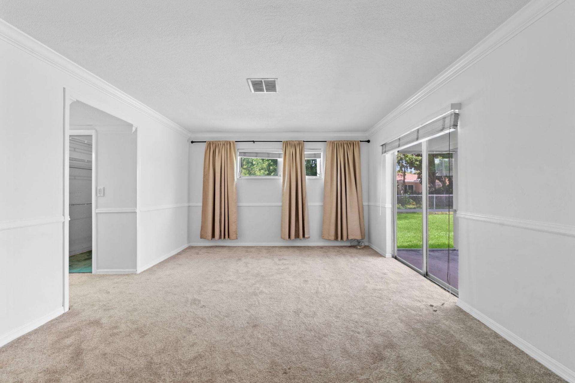 2140 NE 206th Street, Miami, FL 33179 Photo