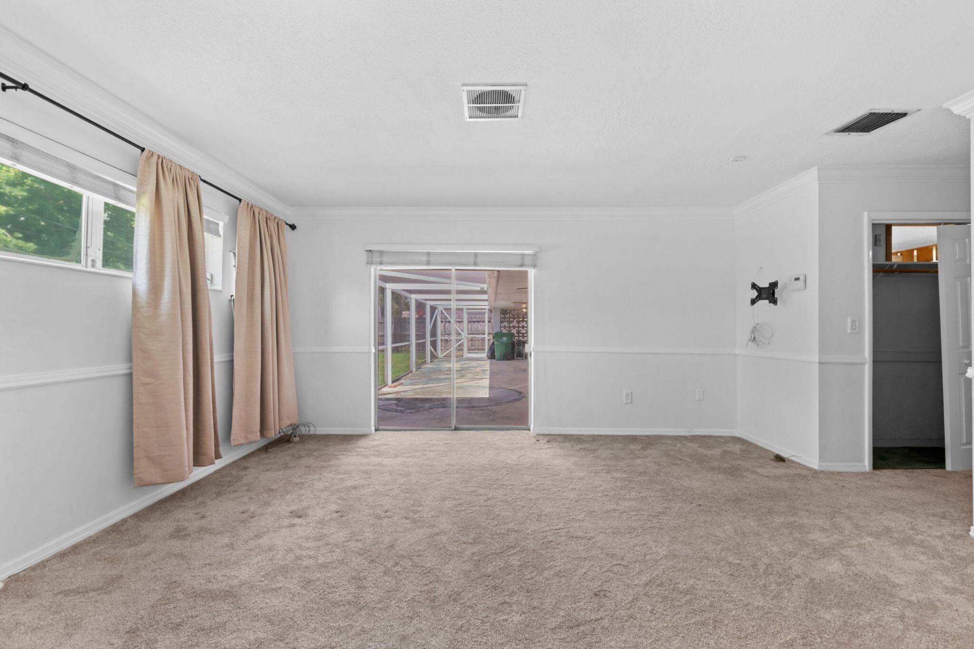 2140 NE 206th Street, Miami, FL 33179 Photo
