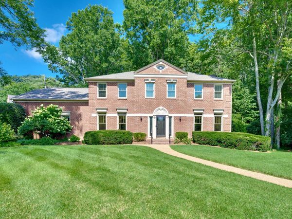 1074 Highland Rd , Brentwood, TN 37027