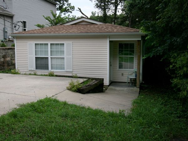 4078 Oakwood Road, Merriam Woods, MO 65740