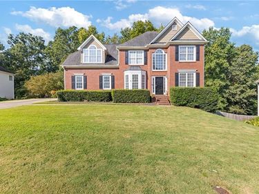 2264 Oak Falls Lane, Buford, GA 30519