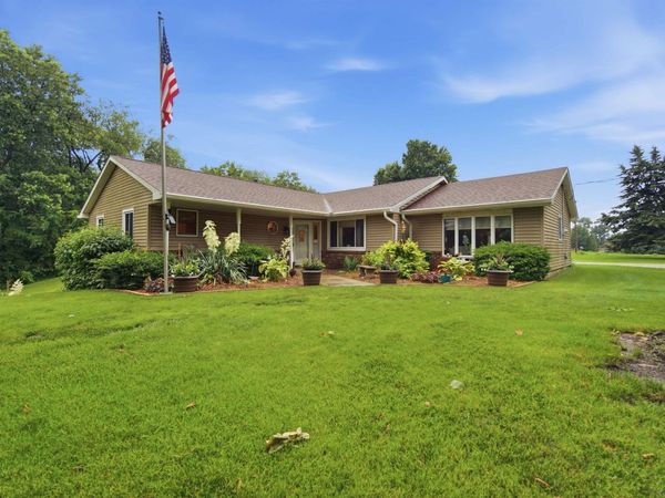 17206 W TODD SCHOOL Road, Glasford, IL 61533