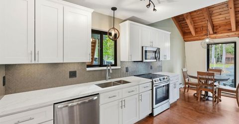 50676 Conifer Dr, Soda Springs, CA 95728 Photo