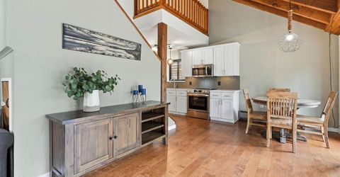 50676 Conifer Dr, Soda Springs, CA 95728 Photo