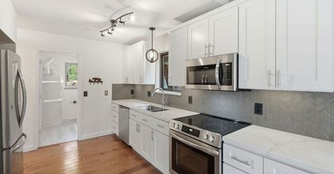 50676 Conifer Dr, Soda Springs, CA 95728 Photo