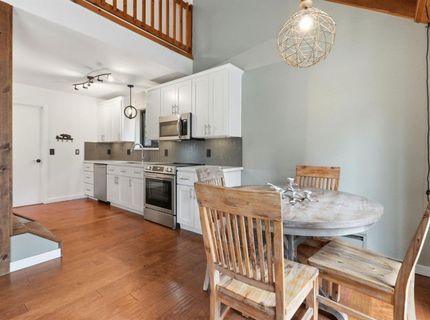 50676 Conifer Dr, Soda Springs, CA 95728 Photo