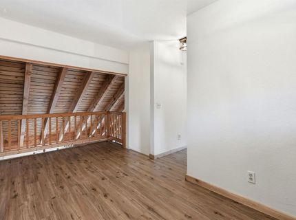 50676 Conifer Dr, Soda Springs, CA 95728 Photo