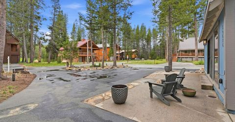 50676 Conifer Dr, Soda Springs, CA 95728 Photo