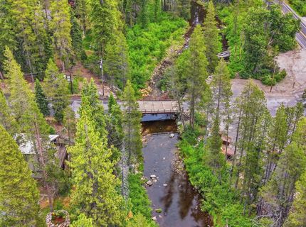 50676 Conifer Dr, Soda Springs, CA 95728 Photo
