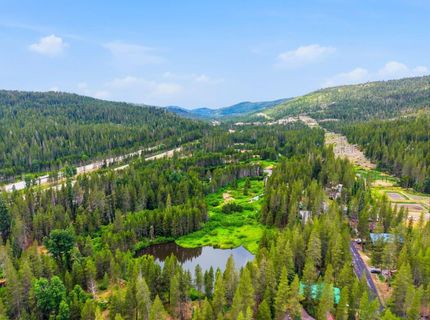 50676 Conifer Dr, Soda Springs, CA 95728 Photo
