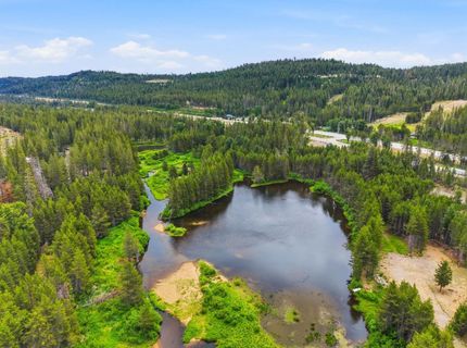 50676 Conifer Dr, Soda Springs, CA 95728 Photo