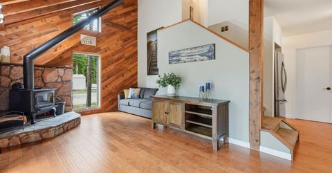 50676 Conifer Dr, Soda Springs, CA 95728 Photo