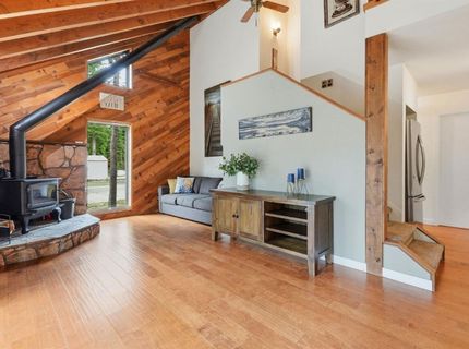 50676 Conifer Dr, Soda Springs, CA 95728 Photo
