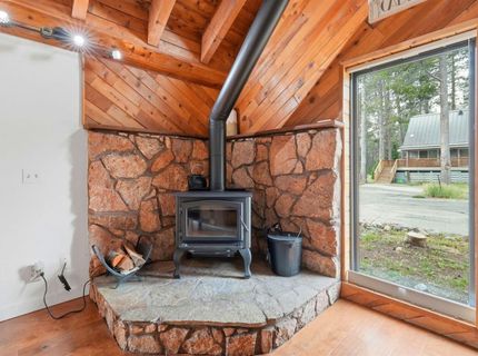 50676 Conifer Dr, Soda Springs, CA 95728 Photo