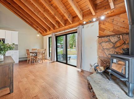 50676 Conifer Dr, Soda Springs, CA 95728 Photo