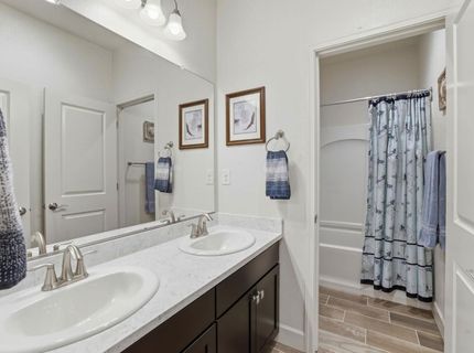1200 Grand Junction Way, Roseville, CA 95747 Photo