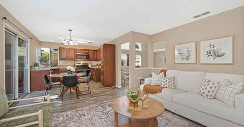 8749 White Cedar Ln, Elk Grove, CA 95758 Photo