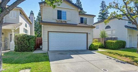 8749 White Cedar Ln, Elk Grove, CA 95758 Photo