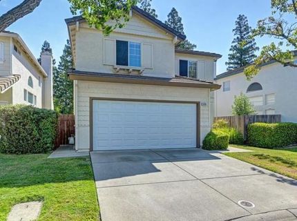 8749 White Cedar Ln, Elk Grove, CA 95758 Photo