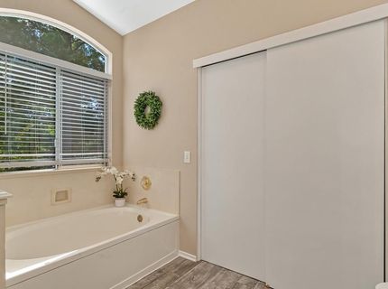 8749 White Cedar Ln, Elk Grove, CA 95758 Photo
