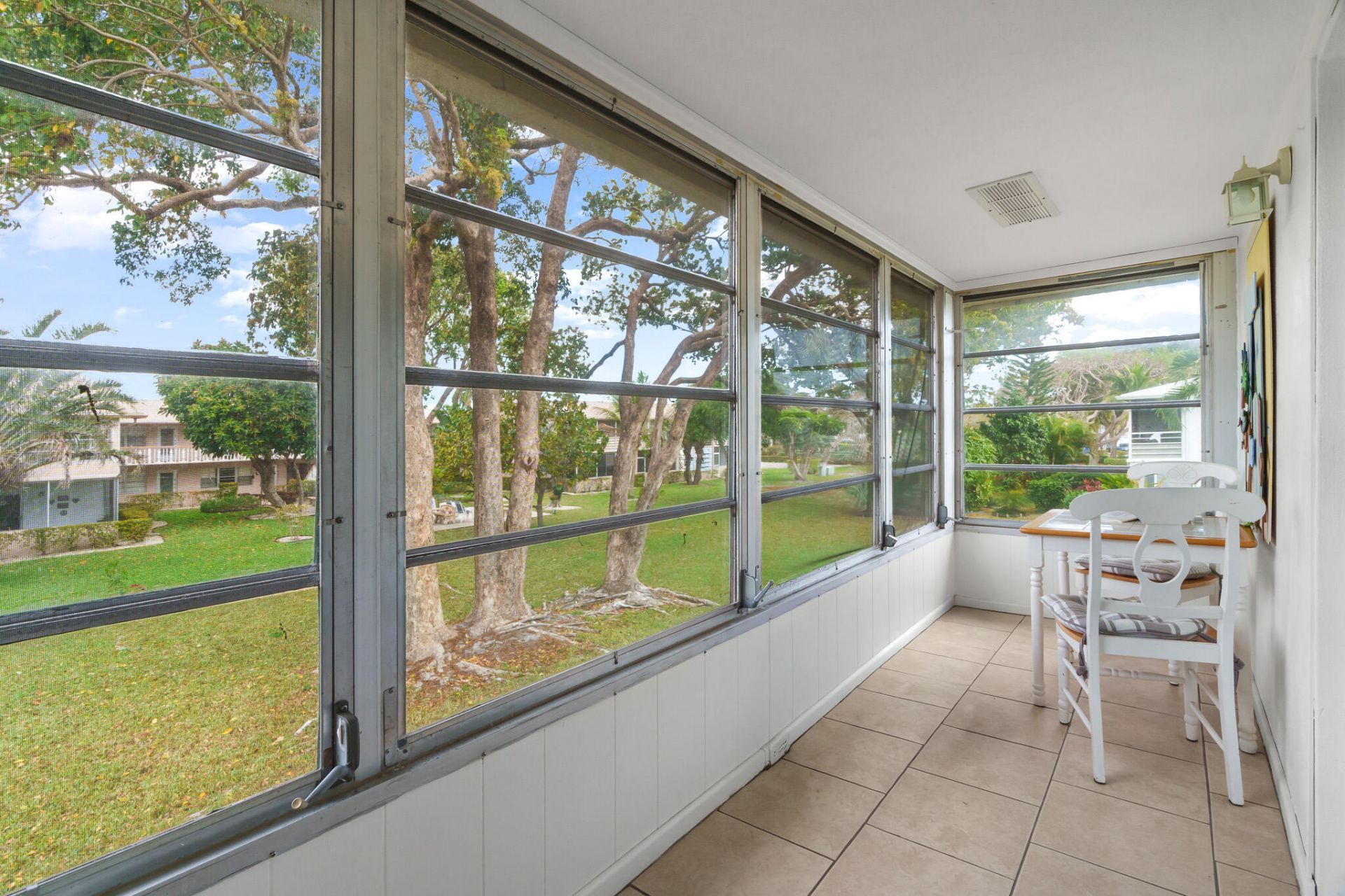 347 Windsor O, West Palm Beach, FL 33417 Photo