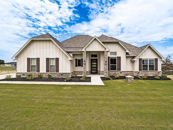 9459 Zion Hill Road, Poolville, TX 76487