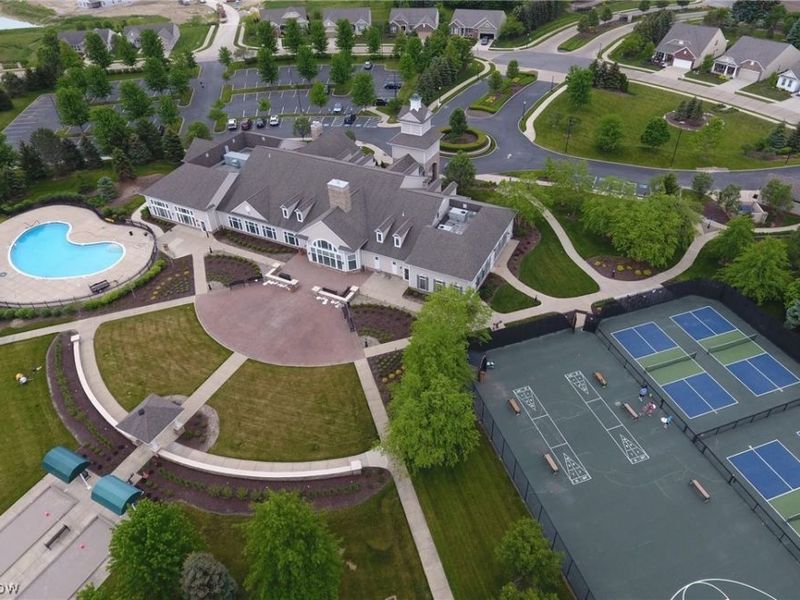 9482 Redington Drive, North Ridgeville, OH 44039 Photo 16