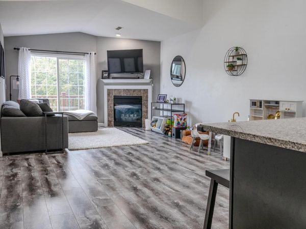 N17W26873 E Fieldhack DRIVE, Unit G, Pewaukee, WI 53072