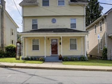 38 W W CALIFORNIA STREET, MERCERSBURG, PA 17236