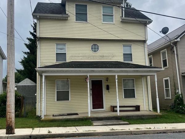 38 W W CALIFORNIA STREET, MERCERSBURG, PA 17236